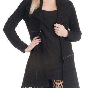 Eva Varro Barcelona Black Textured Long Zip Jacket